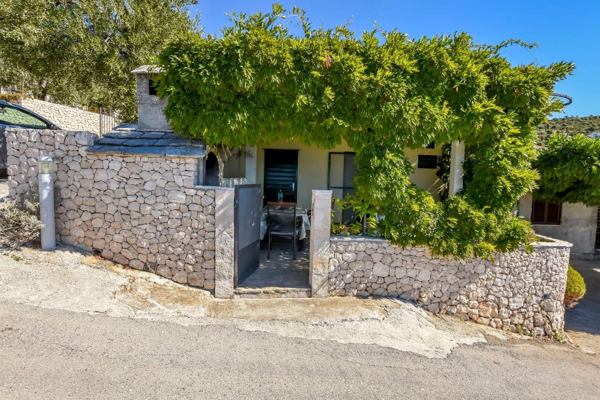 Holiday Home Marija - Beautiful Location Close To The Sea Севид Экстерьер фото